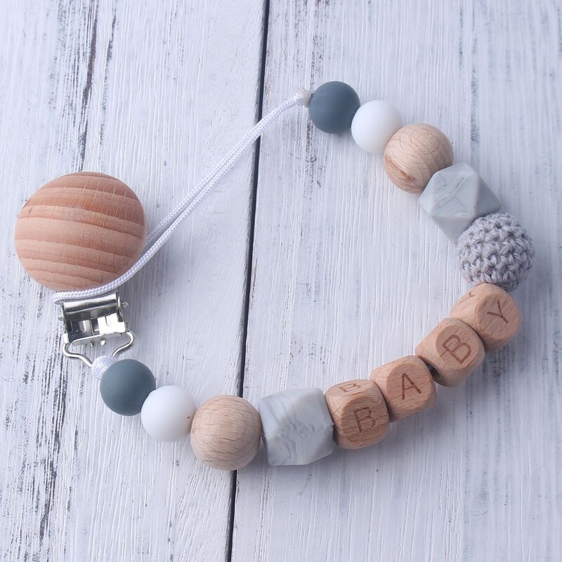 New Baby Pacifier Clips Person - Baby Food Name recension och pris