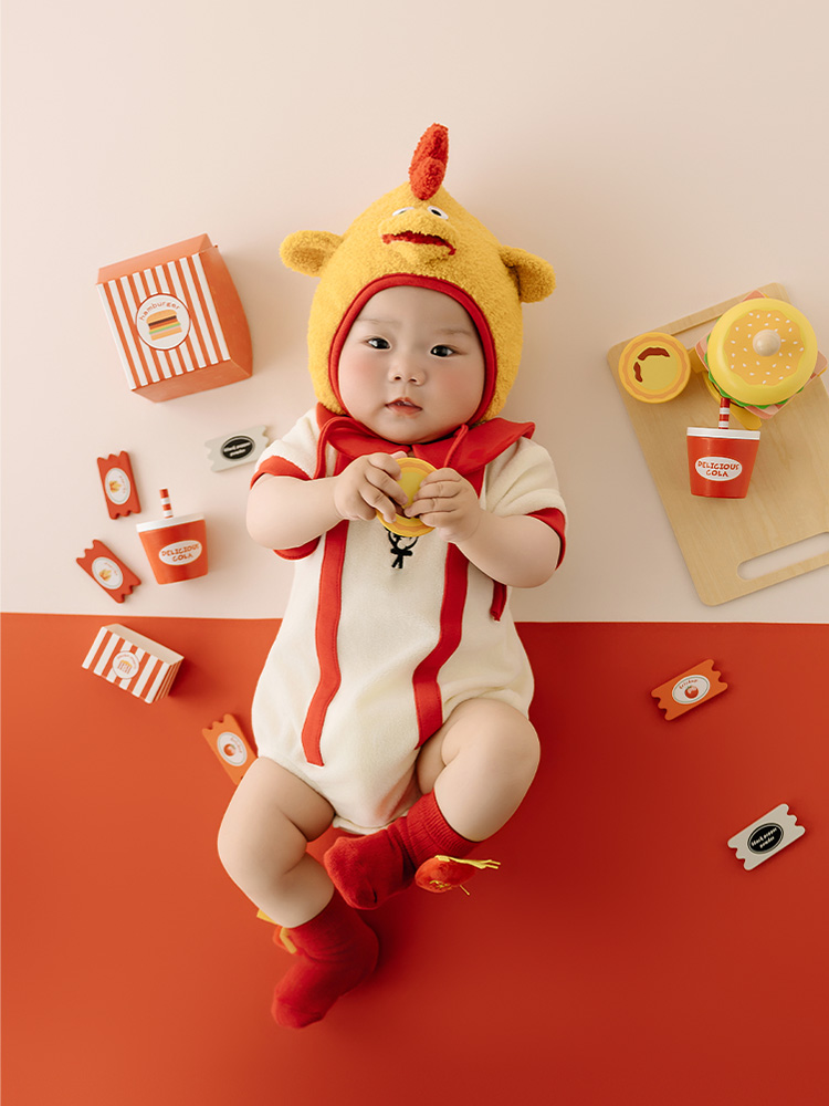 100 Days Baby Milestone Photog - Baby Food With Chicken recension och pris
