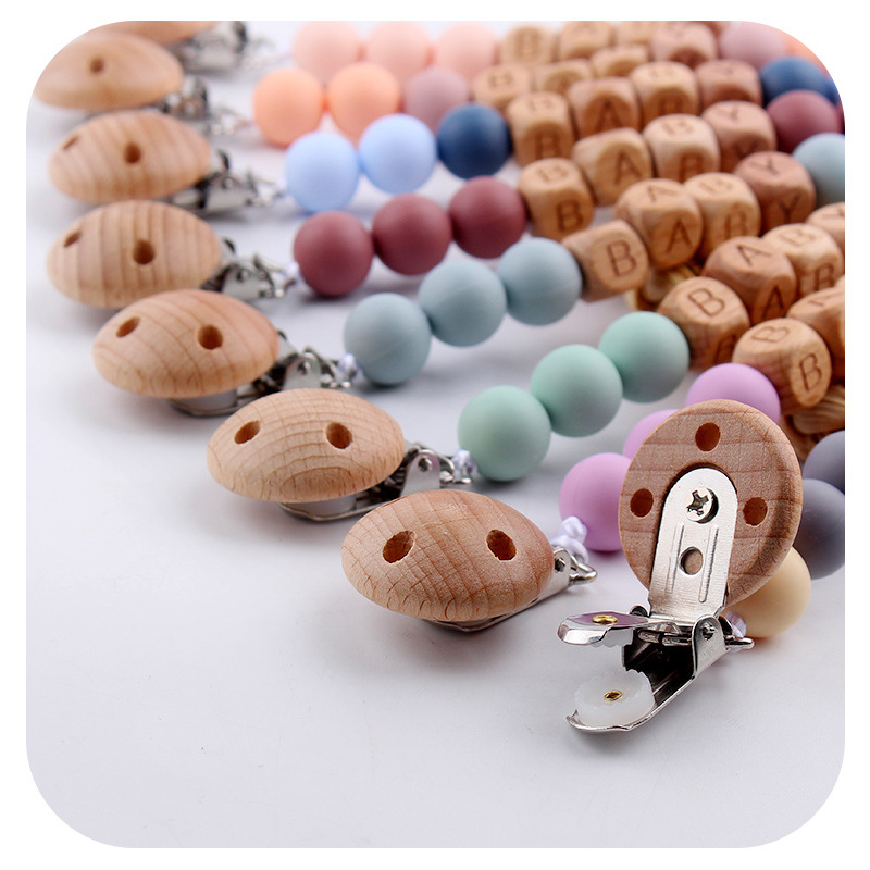 New Baby Pacifier Clips Person - Baby Food Name recension och pris